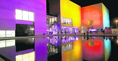 Mar del Plata inaugura un enorme Museo de Arte - Achaval Carlos Mar del Plata inaugura un enorme Museo de Arte